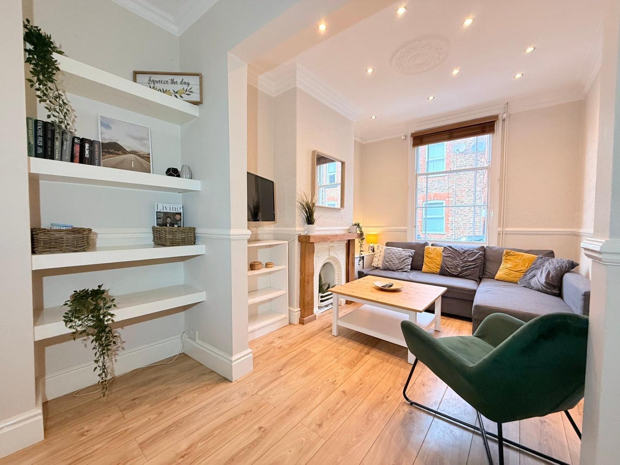 Little Cosy Getaway - York Villa Exterior photo